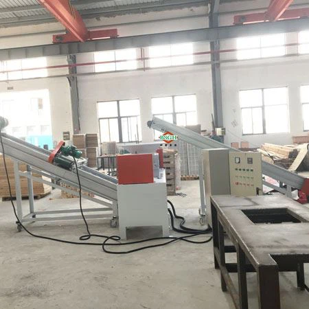 double shaft shredder machine with conveyors (2)