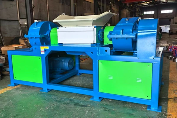blue and green twin shaft shredder MS-D630.jpg
